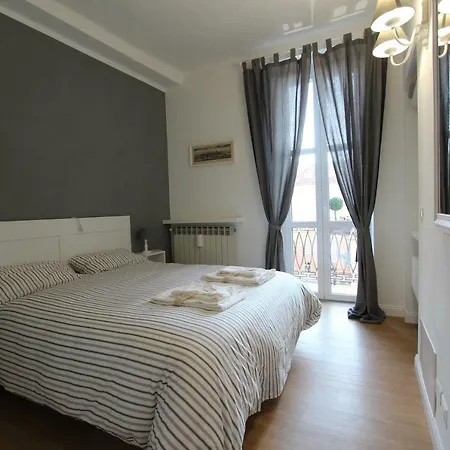 Mediterraneo Centre Τορίνο